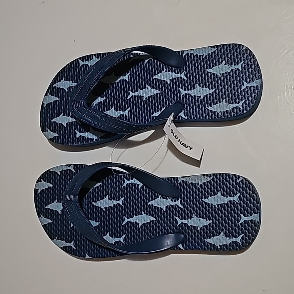 Old Navy Kid Size 1Y-2Y Blue (Shark)Flip-Flop Sandals New
